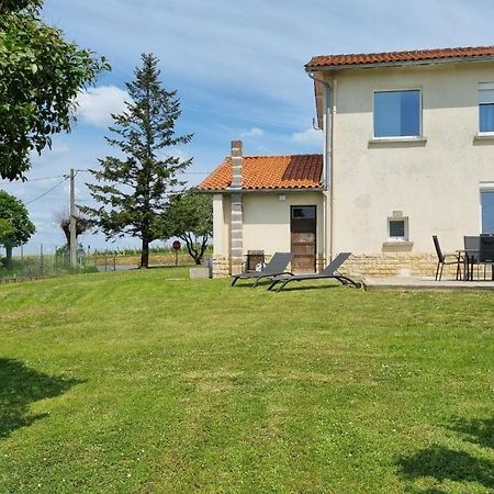 Gite Du Vignoble Puisseguin المظهر الخارجي الصورة
